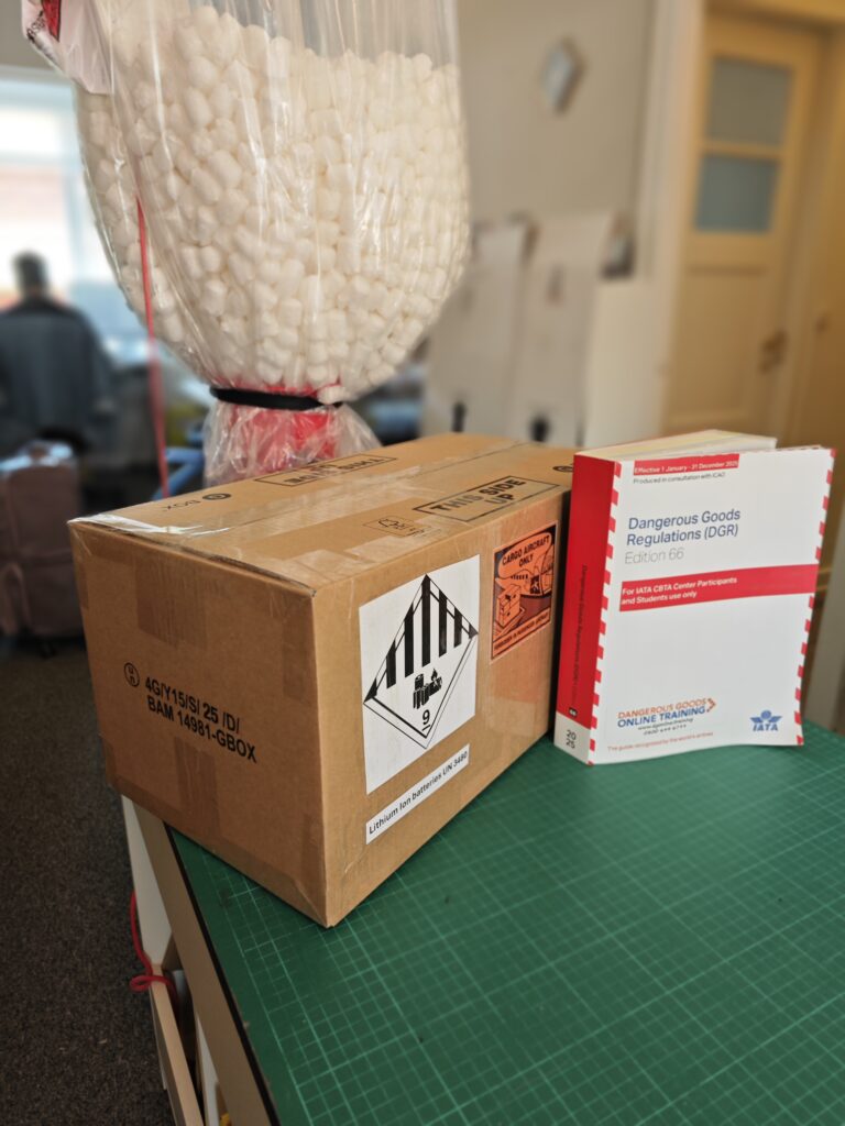 Lithium Ion Battery UN Box and labeling