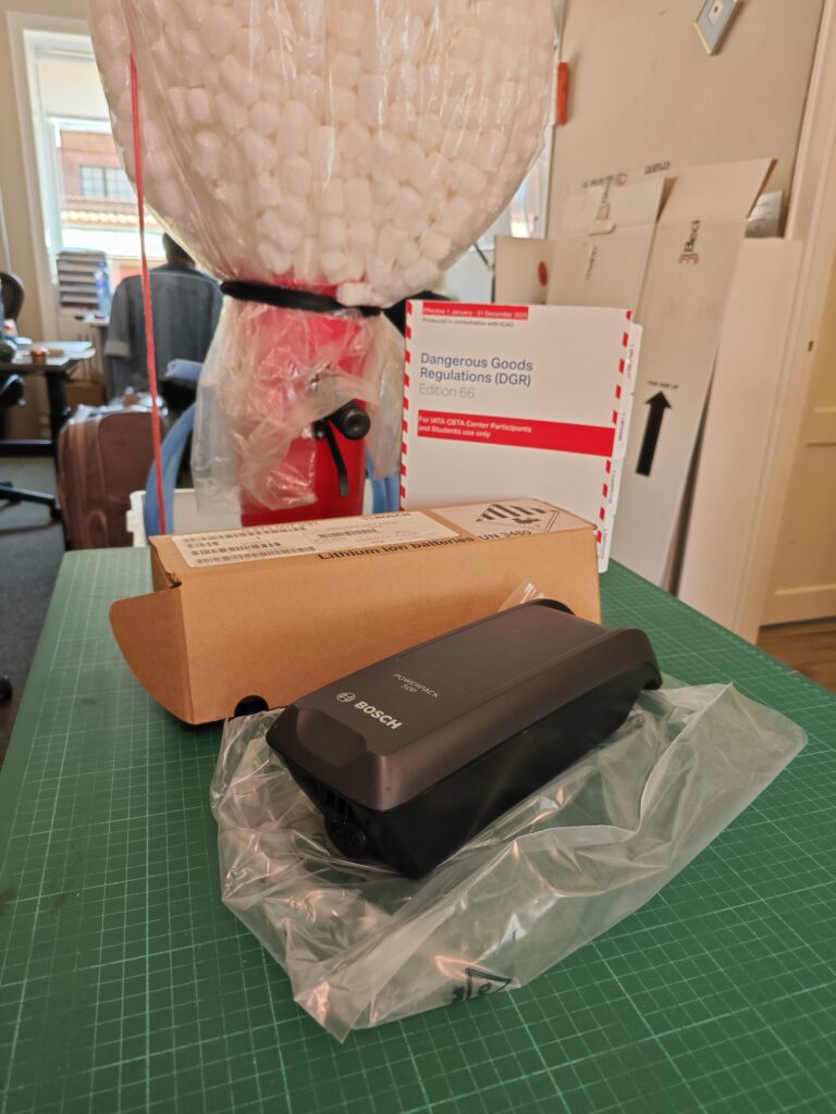 Lithium ion bike battery